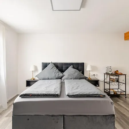 Apartamento Luxus Ambiente 3 *